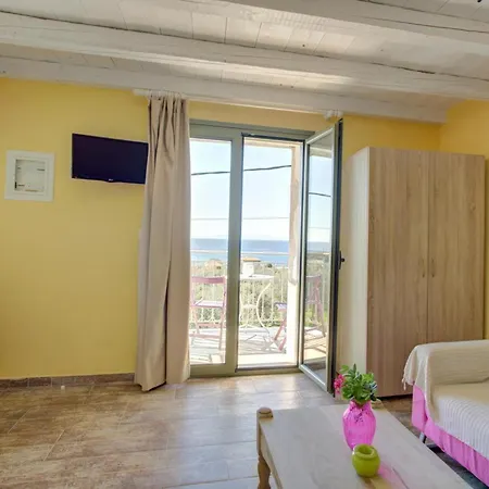Πανσιόν Mani Stone Towers, Agios Dimitrios 3*